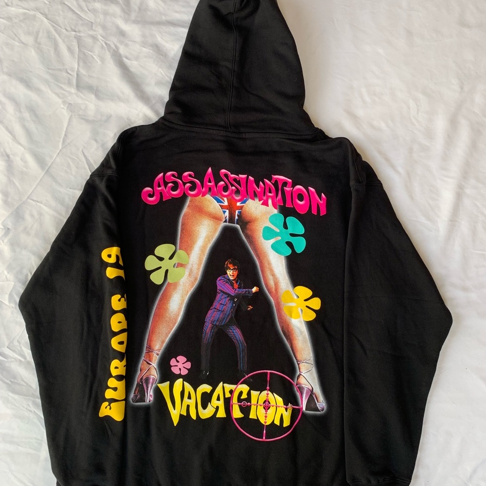 Drake European Tour Hoodie - Picture 2 of 7